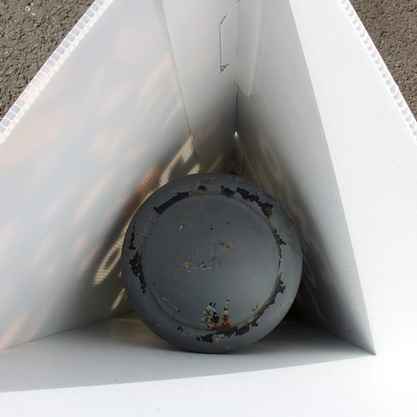  Bollard - Covers 09